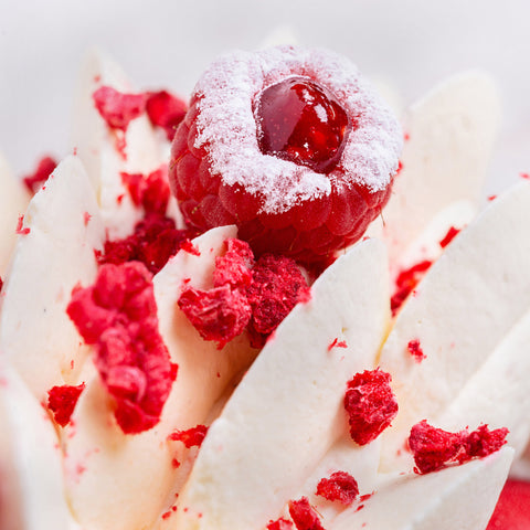 Saint Honore Maman Framboise Yuzu